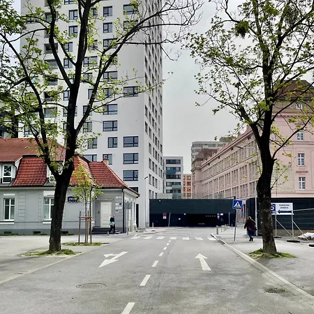 Hub Братислава