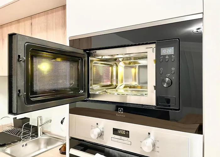 Hub * Братислава