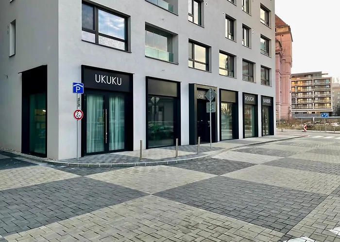 Hub Апартаменти Братислава