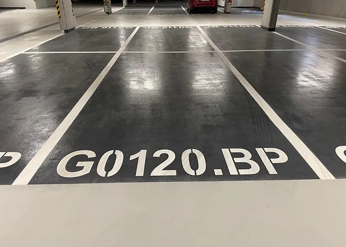 Διαμέρισμα Hub *